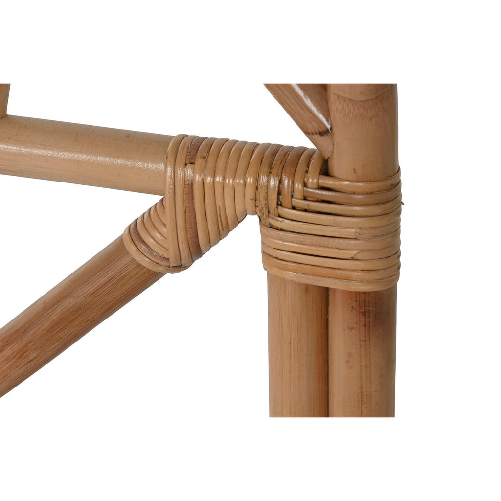 V4HA9A526D05CAF88173CB926997C25711AR5163898P2