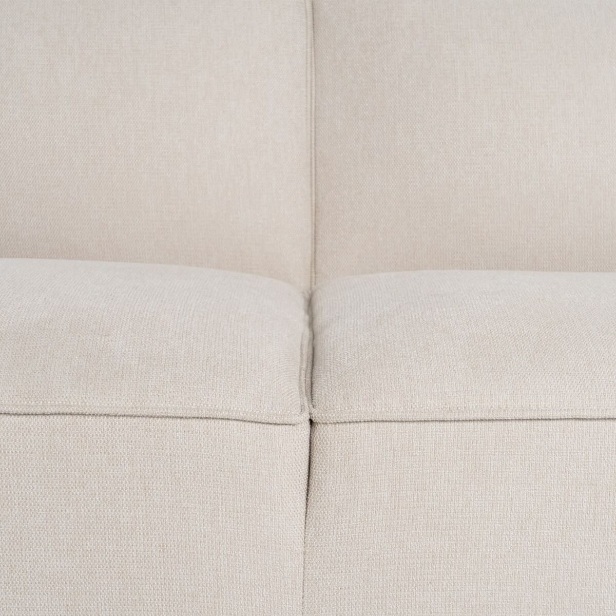 V6H843A1C44BA1B1D78D9ED870A970C6C26R3704782P7